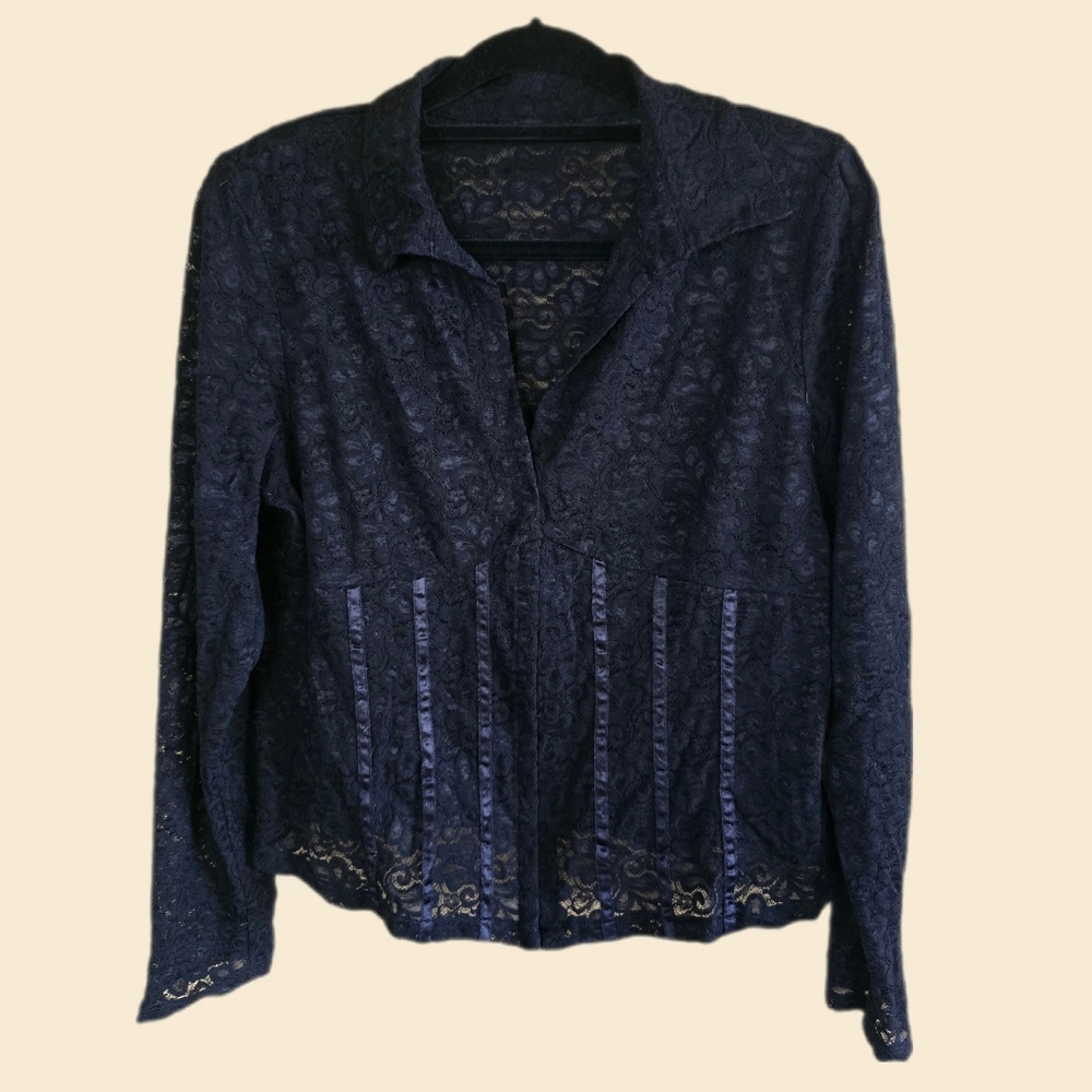Flattering Fit! Black Lace Evening Blouse Vertical Ribbon Detailing Fun! Unlined